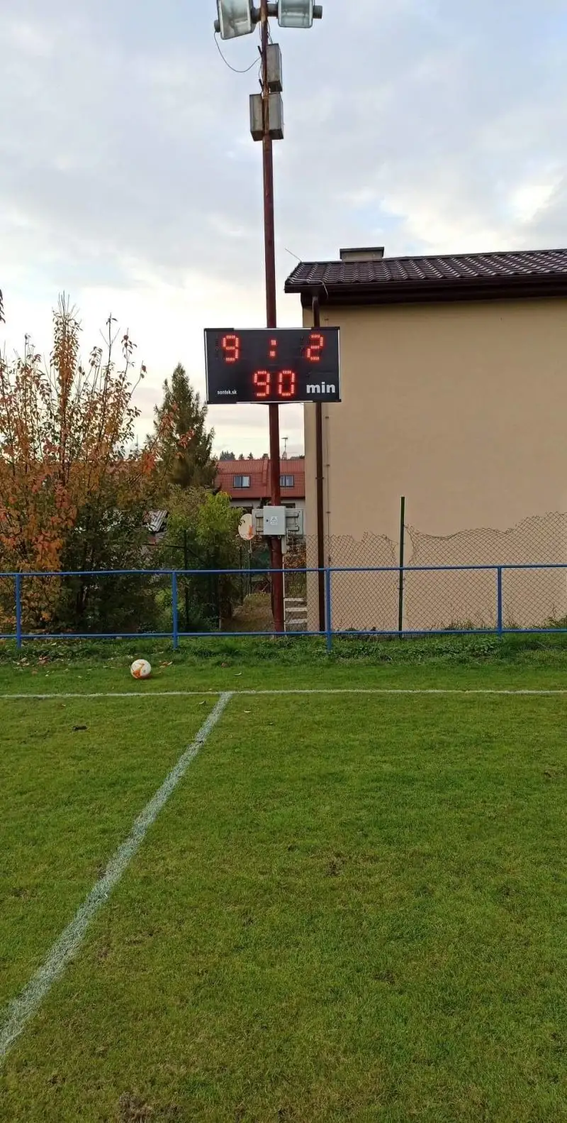 TJ Slovan Hradištko : TJ Okrouhlo 9:2 (6:0)