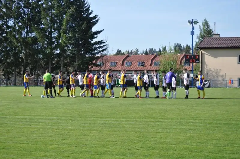 TJ Slovan Hradištko : TJ Sokol Červený Ůjezd 2:2 (1:0)