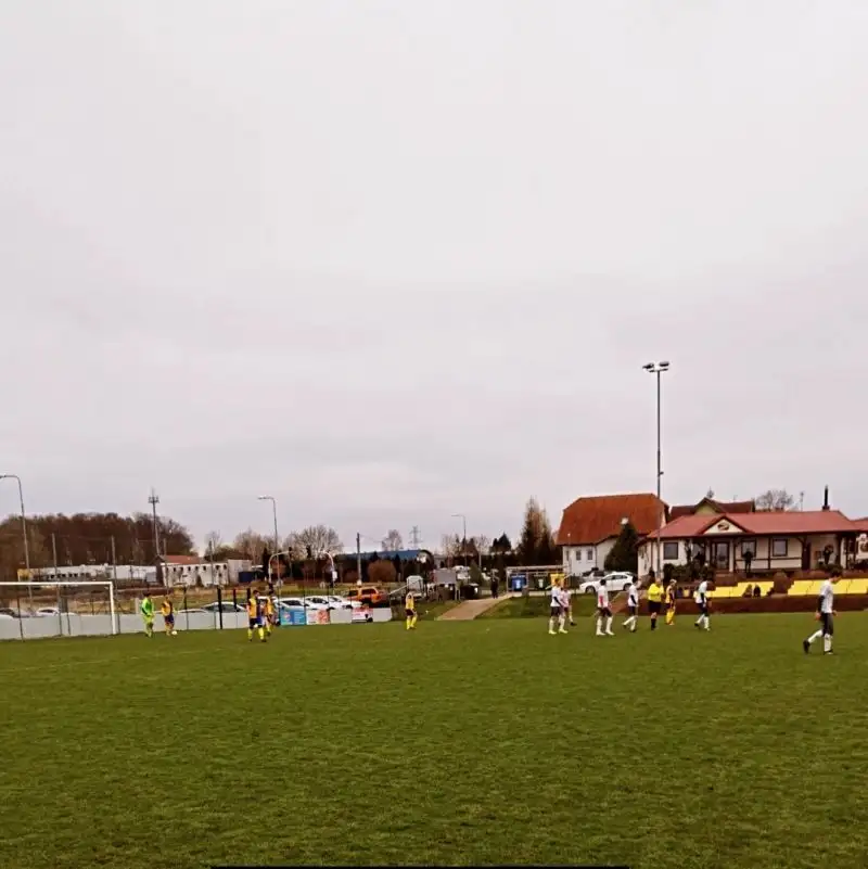 SK Olympie Dolní Břežany : TJ Slovan Hradištko 3:6 (0:2)